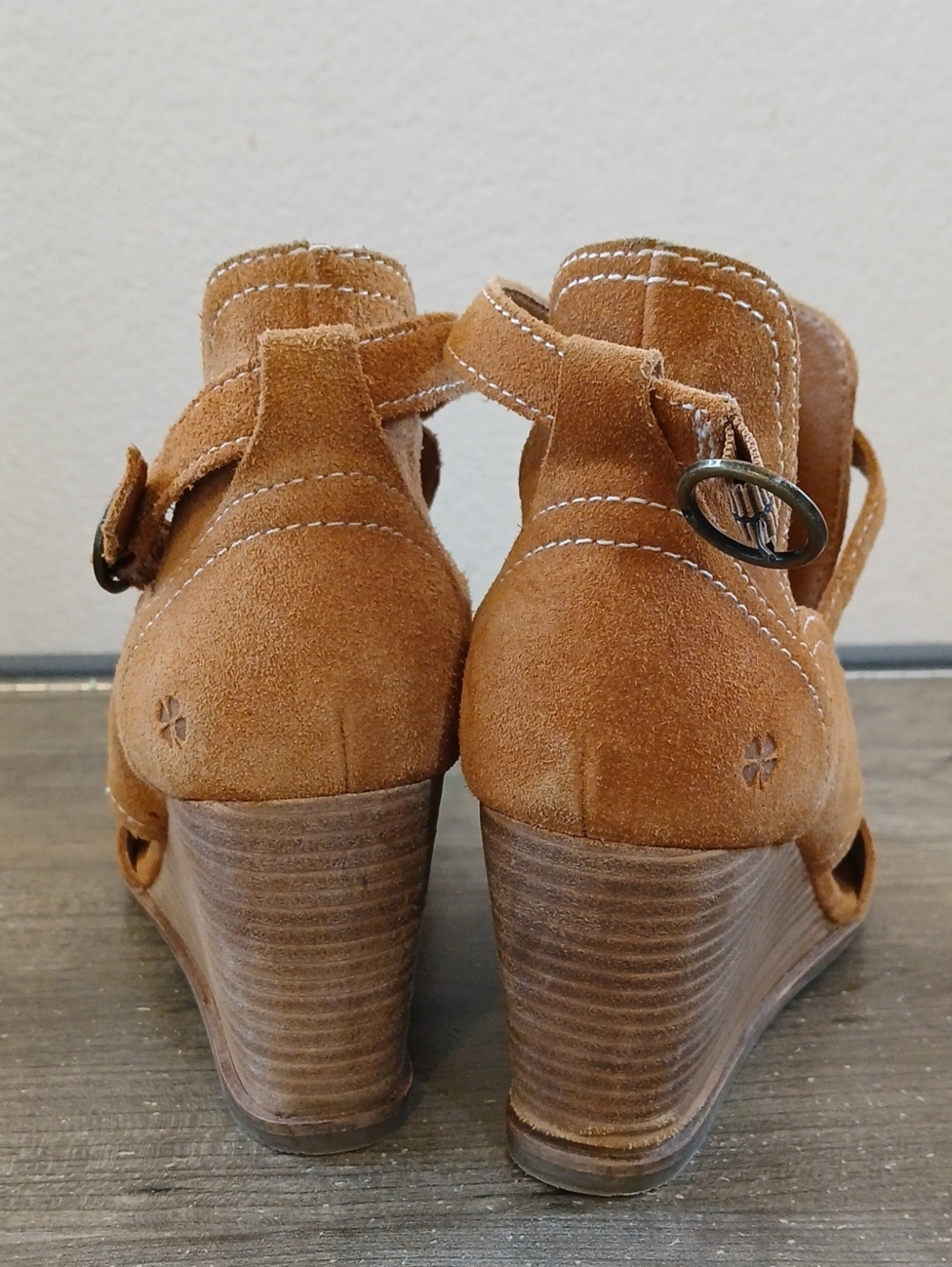 Lucky Brand Luckili Suede Leather Sandal Wedges - Picture 4 of 7